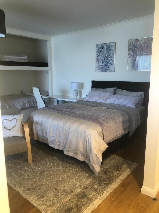 Lux Studio In Dunedin Central Экстерьер фото