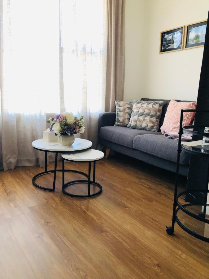 Lux Studio In Dunedin Central Экстерьер фото