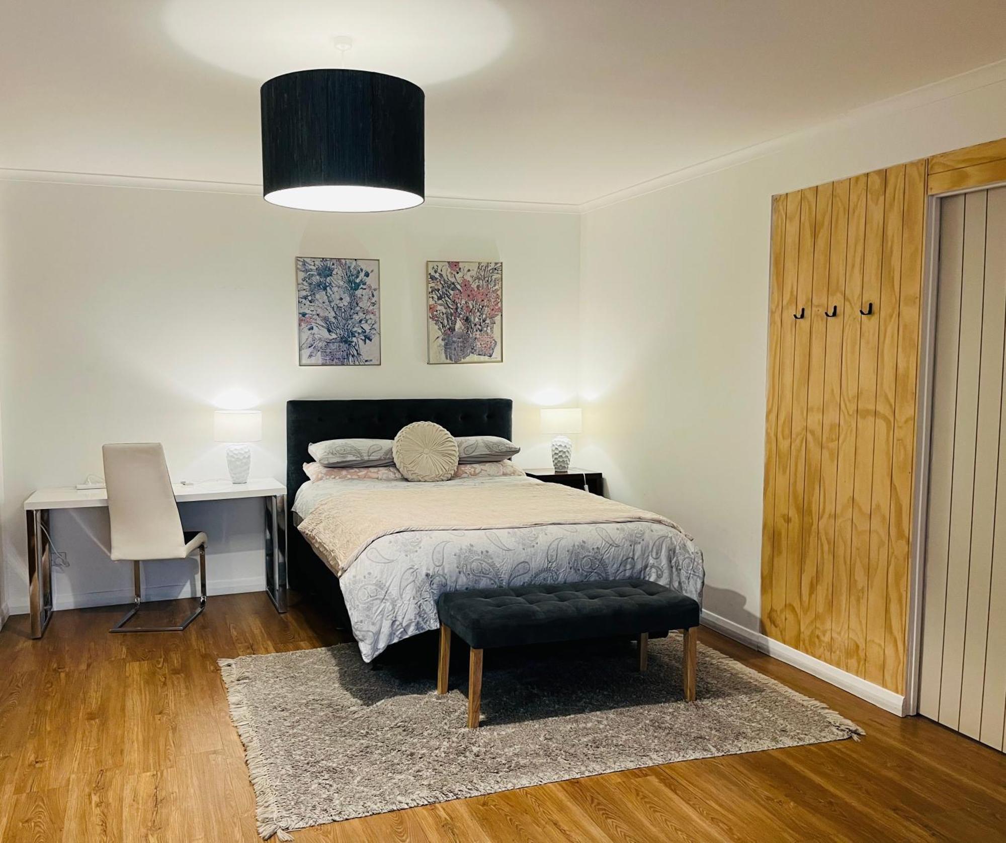 Lux Studio In Dunedin Central Экстерьер фото